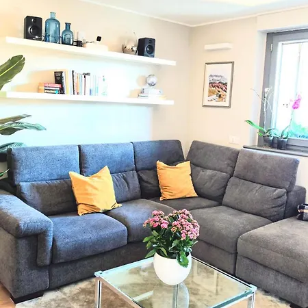 Casacorinne - Superattico 아파트 *